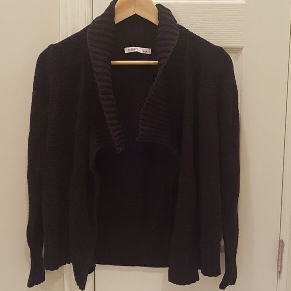 3/$20 Old Navy black cardigan woman size S - Picture 1 of 7